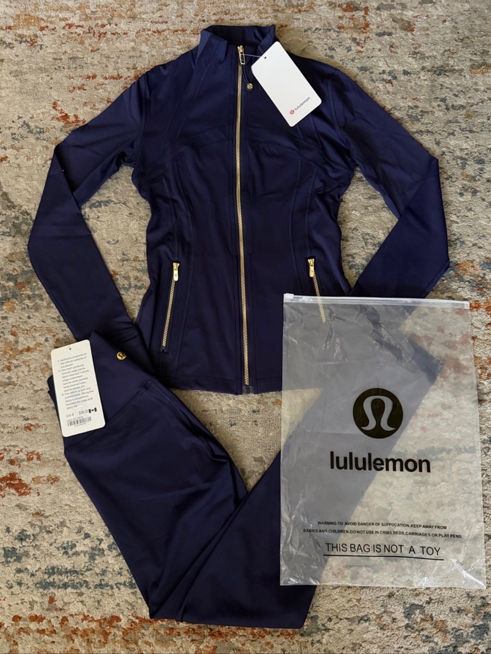 Lululemon Women's Navy Zip-Up Jacket & Leggings Set
